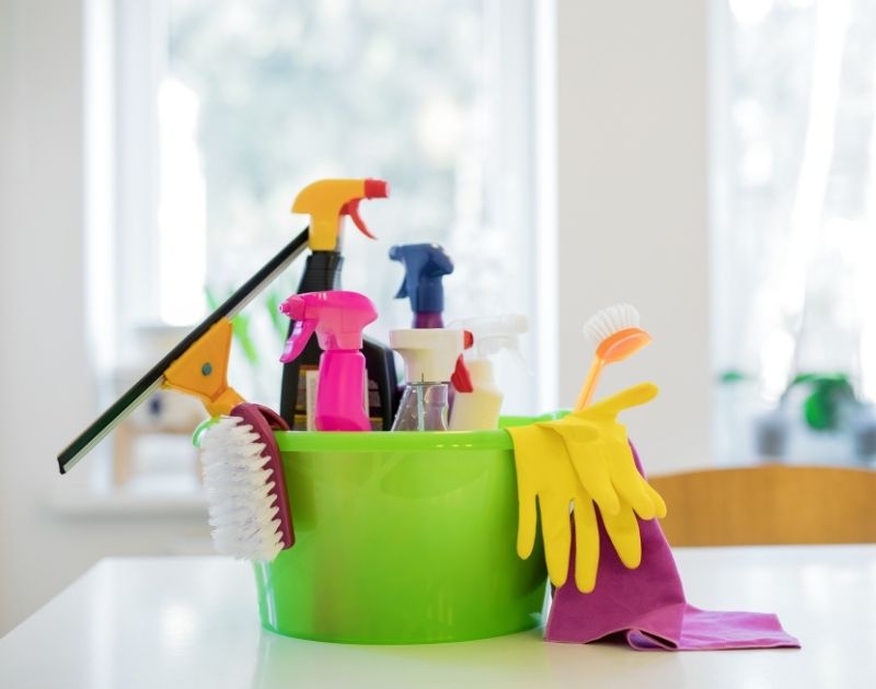 When Is It Time to Switch Cleaning Companies in Conroe, TX?
