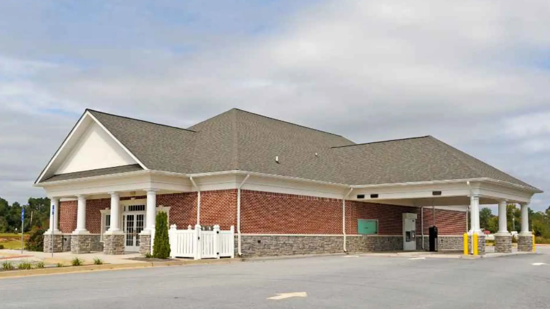 Financial Institution Cleaning