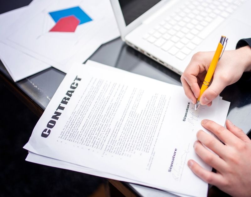 When to Negotiate a New Cleaning Contract in Marble Falls, TX